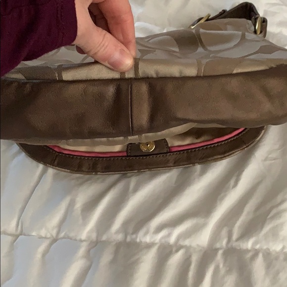 Authentic Coach purse - Picture 11 of 11